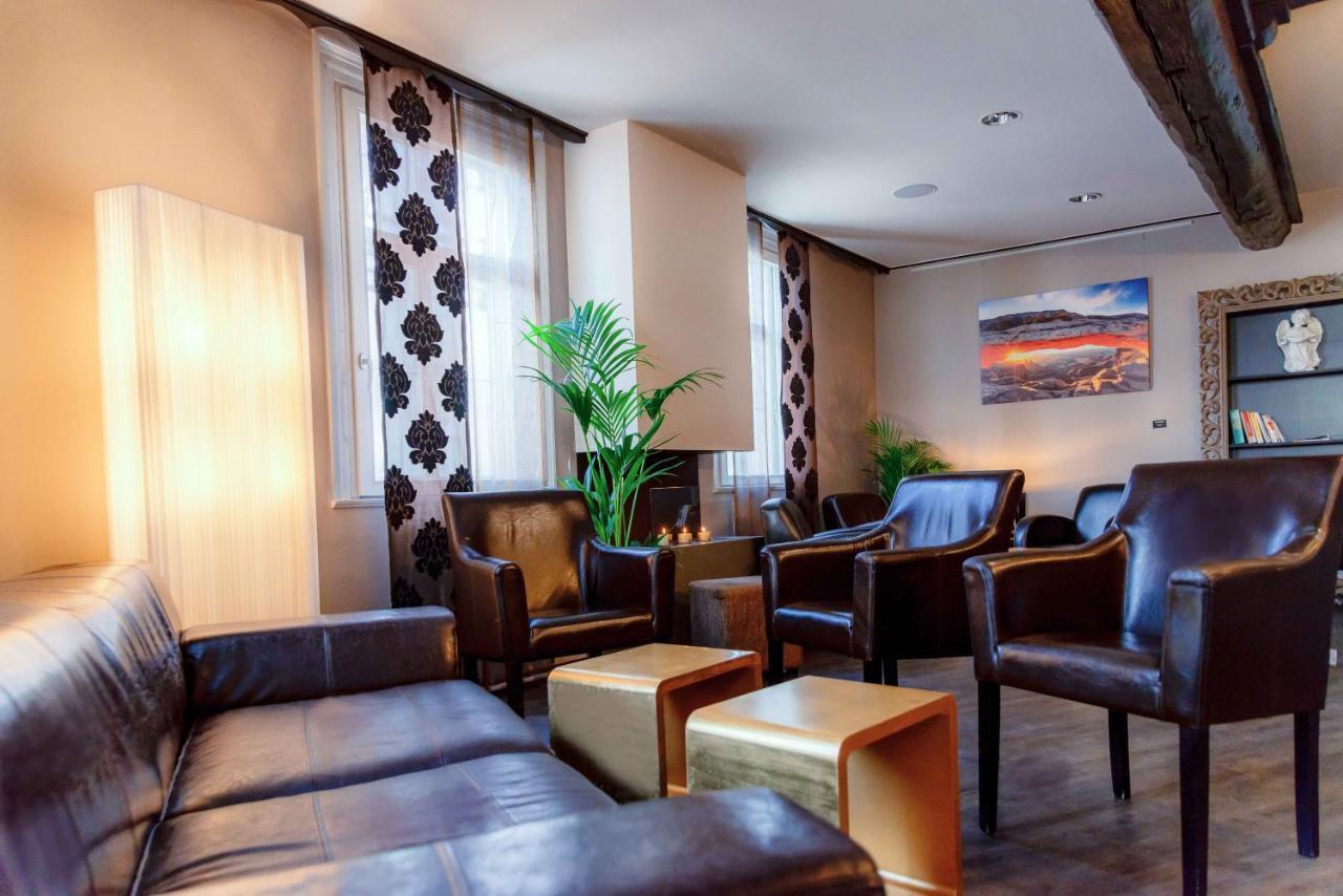 Hotel Engel Hilders エクステリア 写真